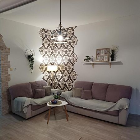 Apartment Green Free Private Parking Novi Sad Exterior foto