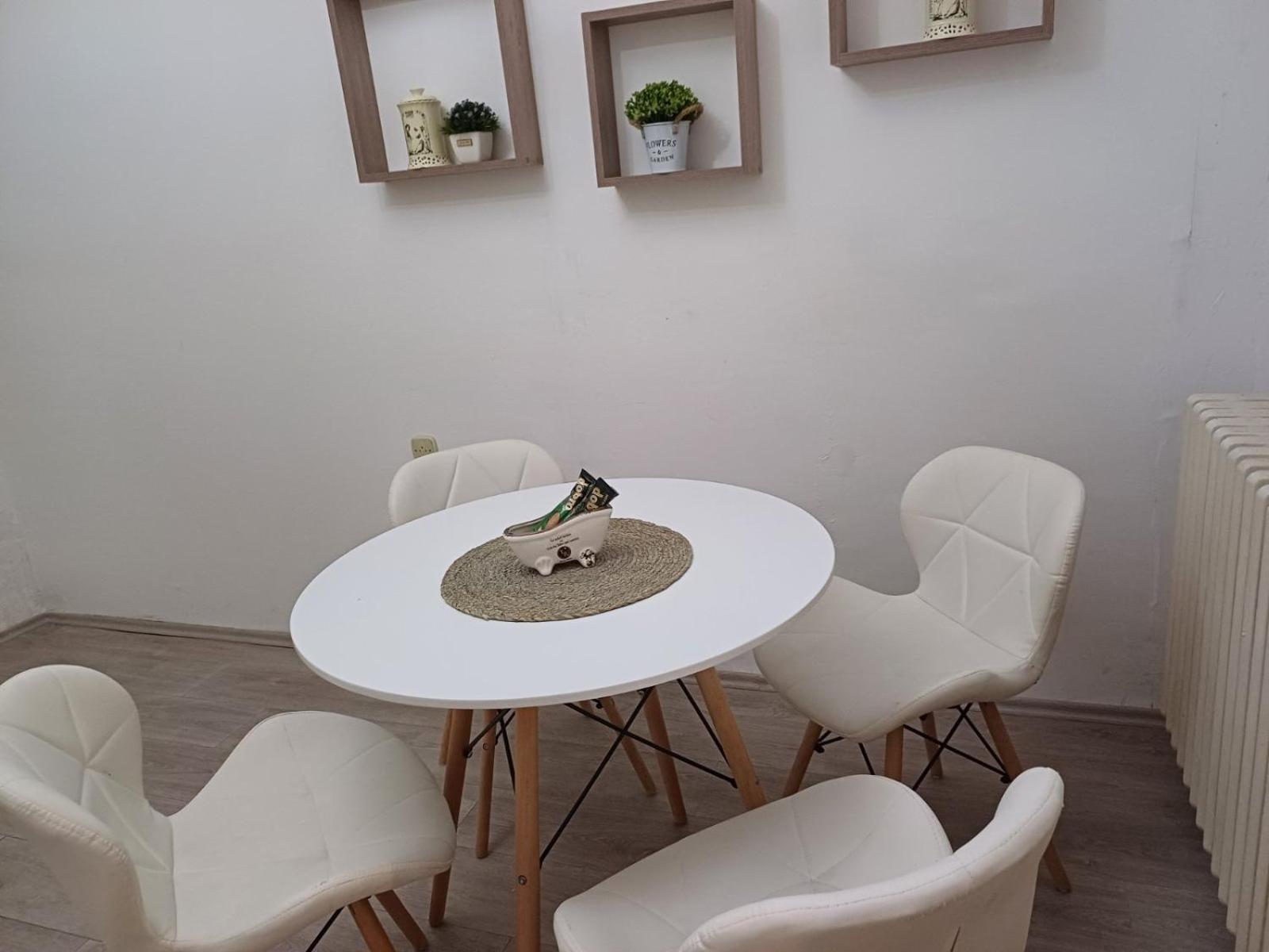 Apartment Green Free Private Parking Novi Sad Exterior foto
