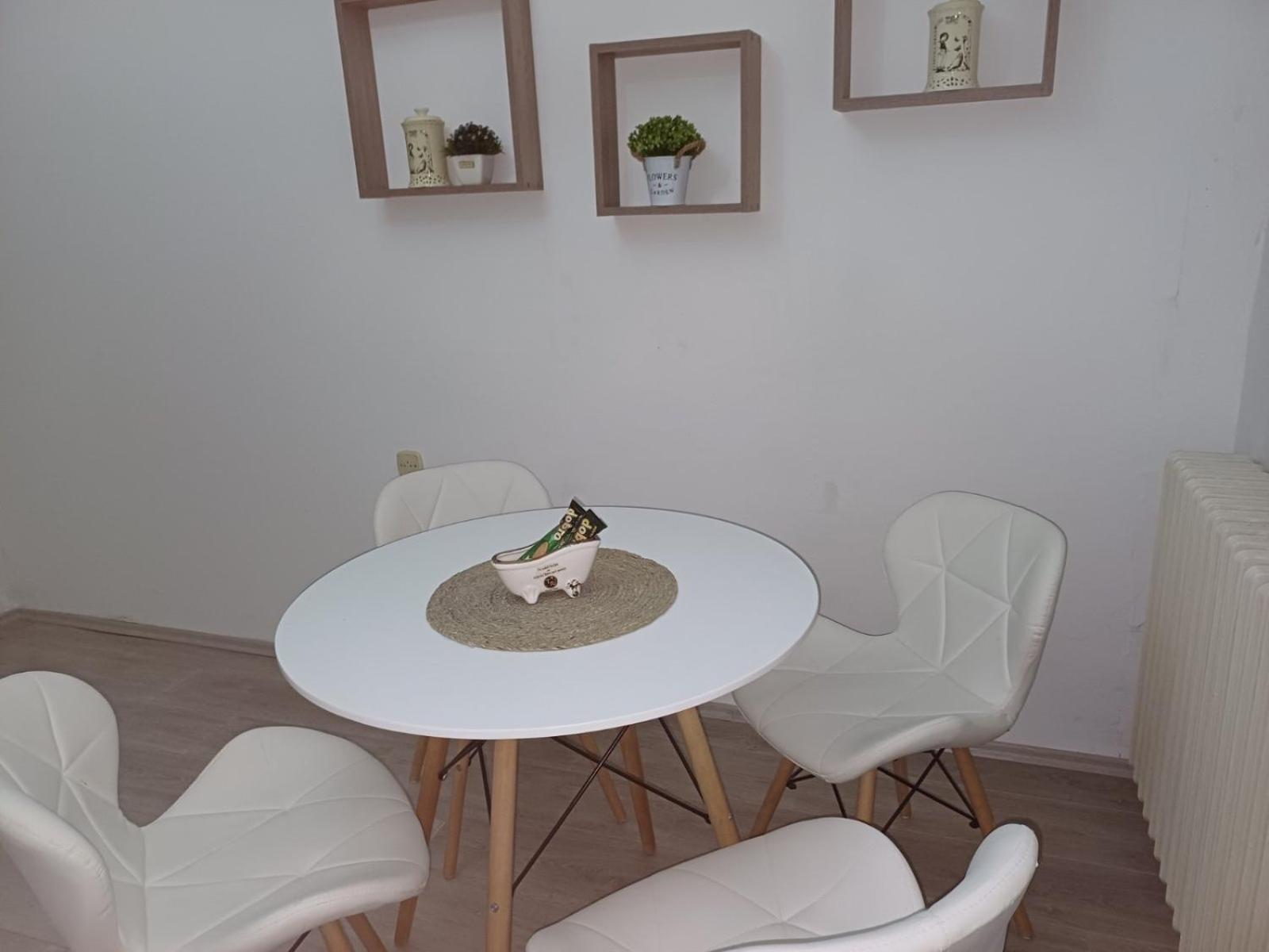 Apartment Green Free Private Parking Novi Sad Exterior foto