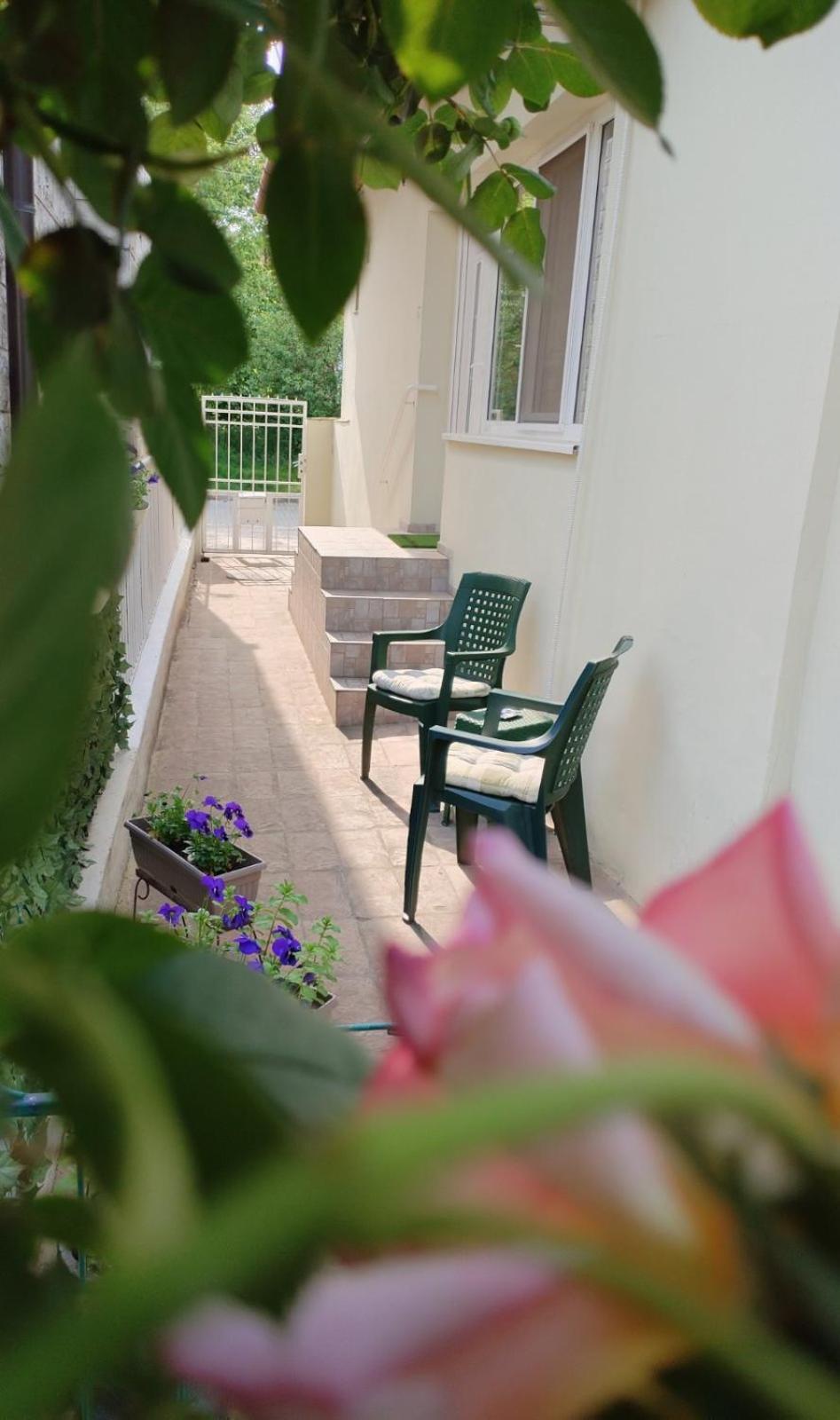 Apartment Green Free Private Parking Novi Sad Exterior foto